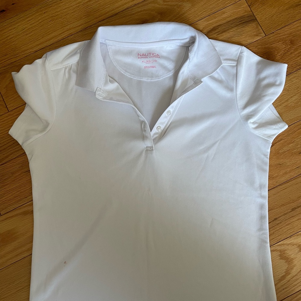 Uniform top